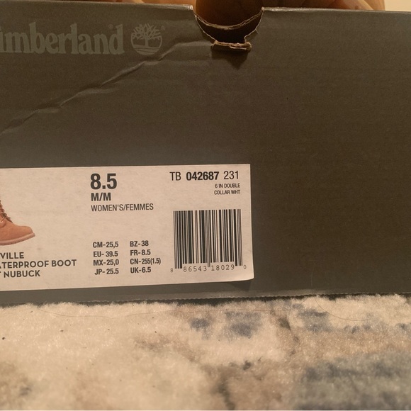 Woman’s timberland Waterville boots - Picture 9 of 9